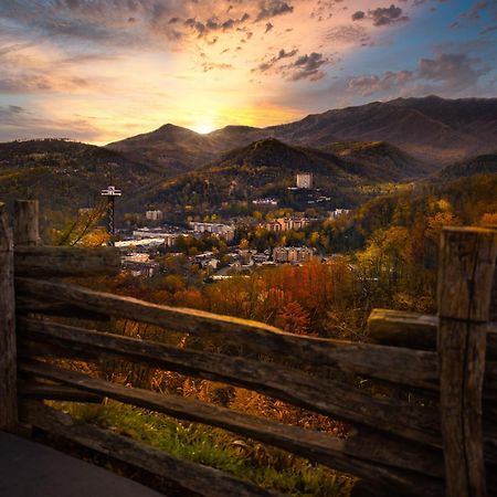 Mountain Lake Lodge, Hot Tub, Theater Room, 1089 Free Tickets Each Paid Day, Dollywood And More Сивиървил Екстериор снимка