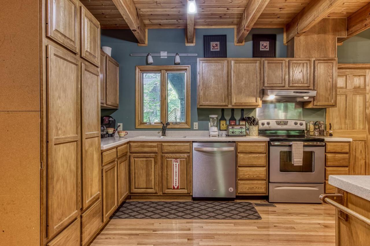 Mountain Lake Lodge, Hot Tub, Theater Room, 1089 Free Tickets Each Paid Day, Dollywood And More Сивиървил Екстериор снимка