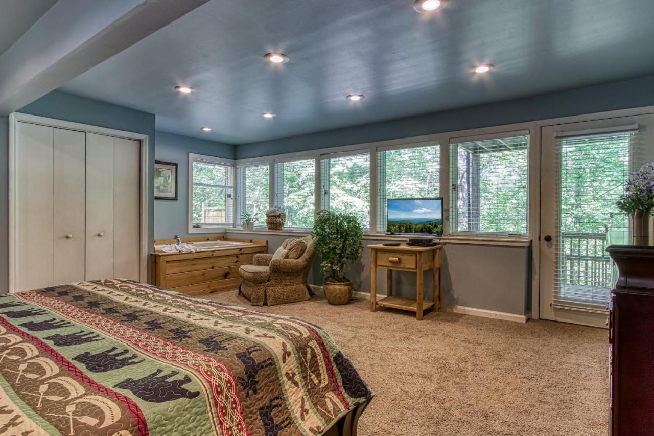 Mountain Lake Lodge, Hot Tub, Theater Room, 1089 Free Tickets Each Paid Day, Dollywood And More Сивиървил Екстериор снимка