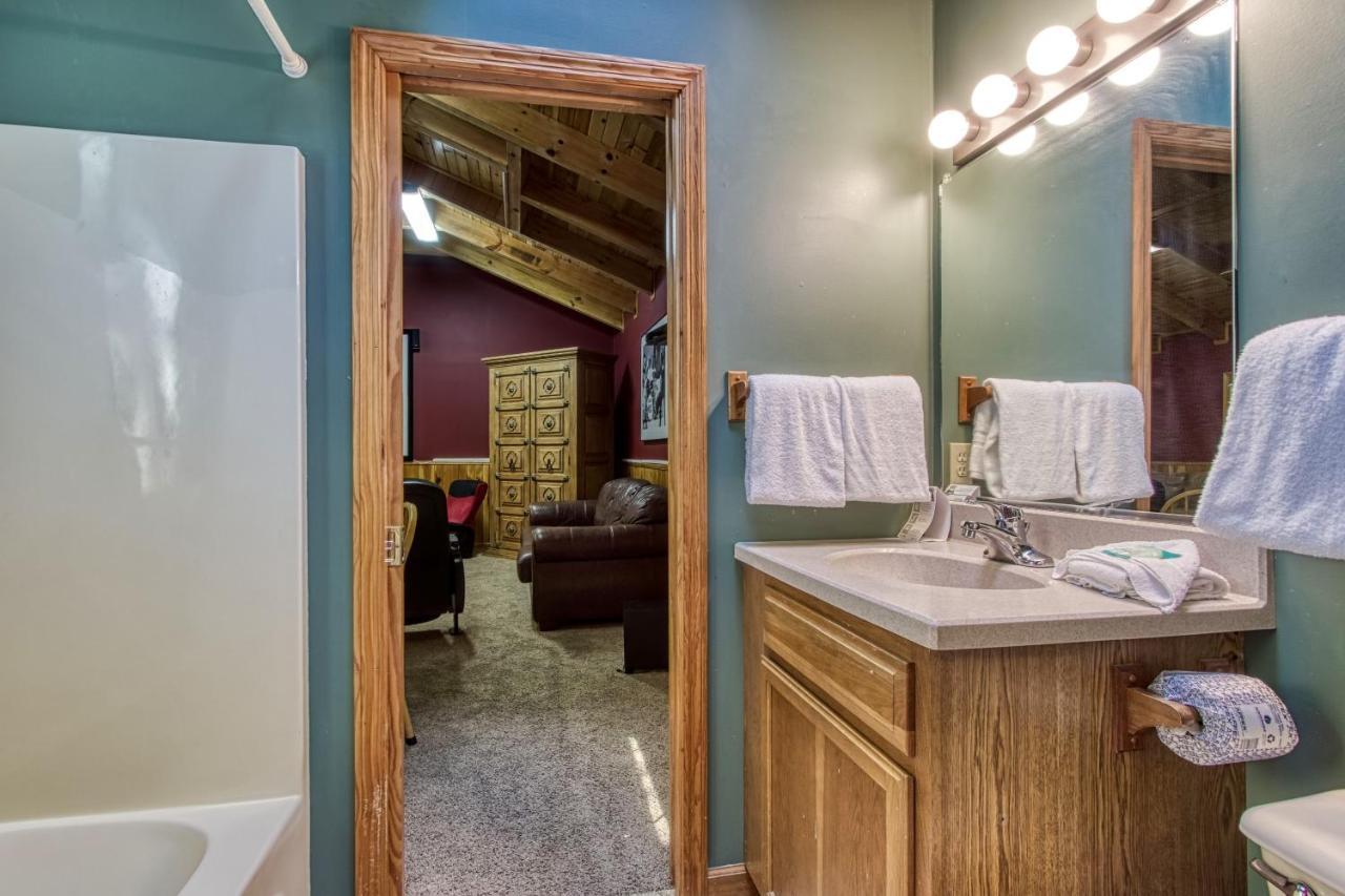 Mountain Lake Lodge, Hot Tub, Theater Room, 1089 Free Tickets Each Paid Day, Dollywood And More Сивиървил Екстериор снимка