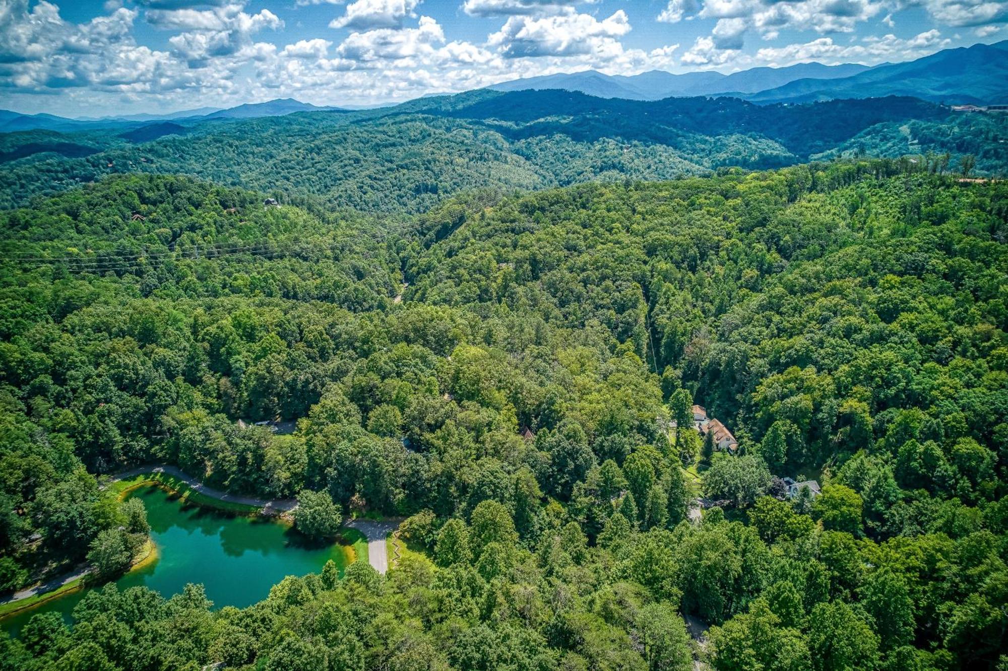 Mountain Lake Lodge, Hot Tub, Theater Room, 1089 Free Tickets Each Paid Day, Dollywood And More Сивиървил Екстериор снимка