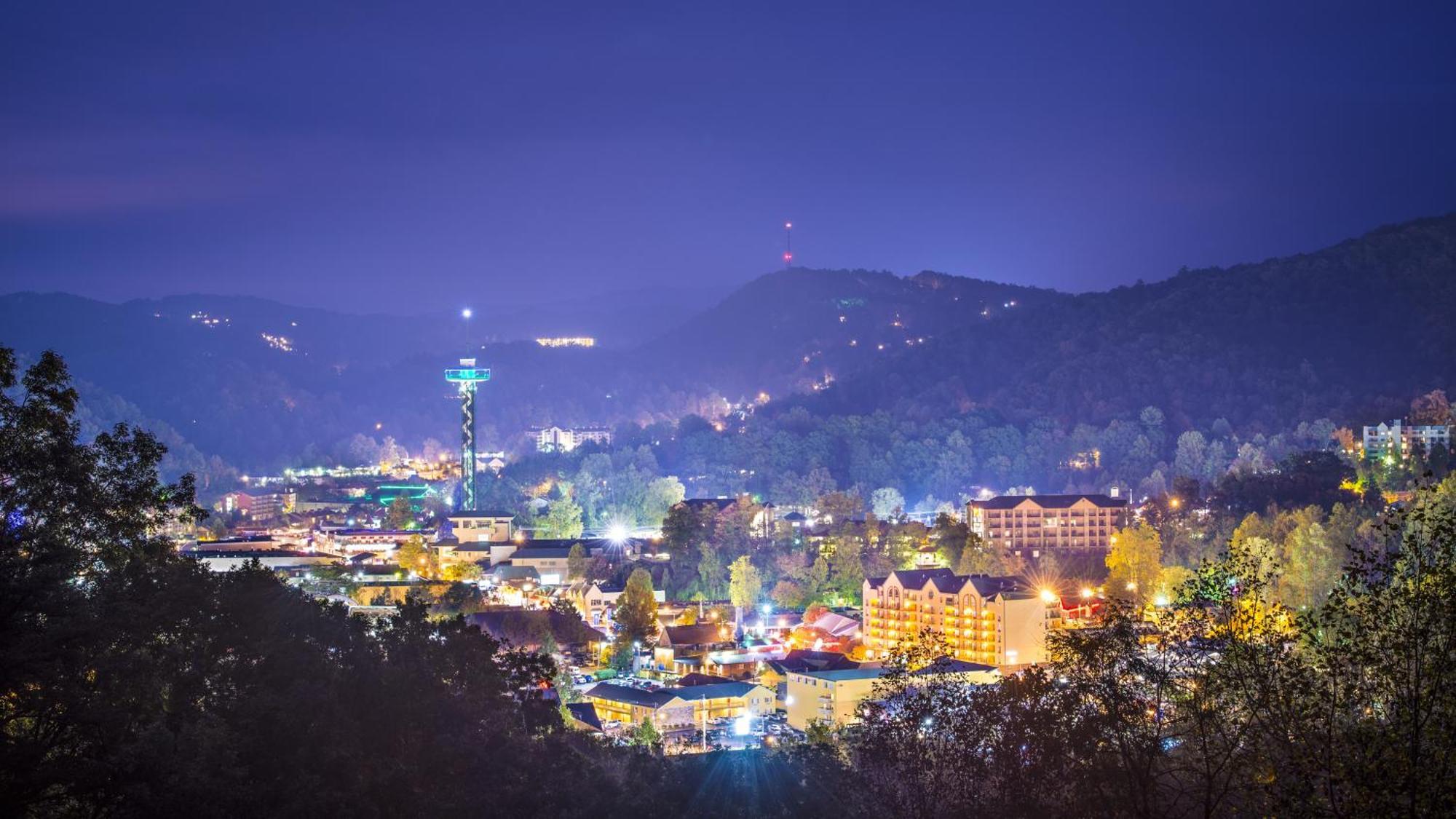 Mountain Lake Lodge, Hot Tub, Theater Room, 1089 Free Tickets Each Paid Day, Dollywood And More Сивиървил Екстериор снимка